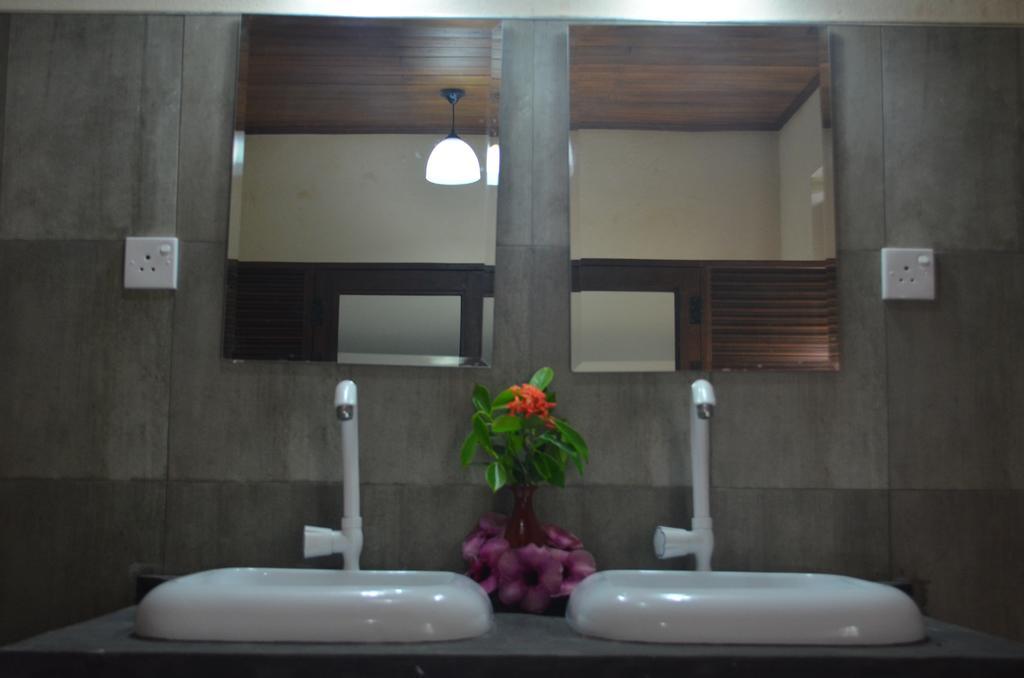 Aqua Front Yala Resort Киринда Стая снимка