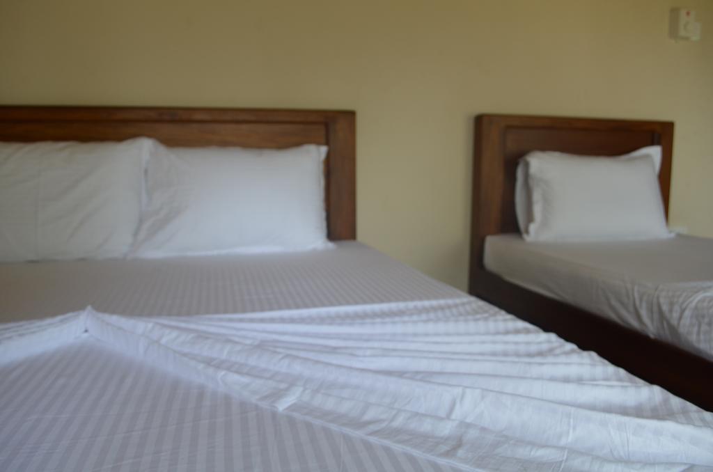 Aqua Front Yala Resort Киринда Стая снимка